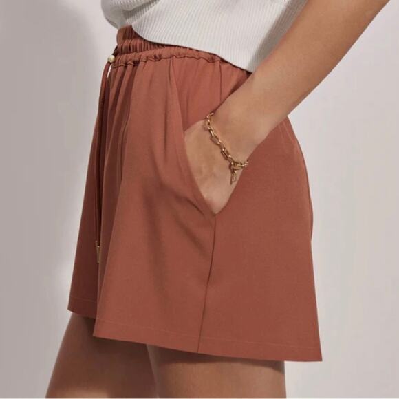 Varley Barket Woven Short Stretch Twill Mocha Biscuit Burnt Orange Extra Small - Picture 3 of 15